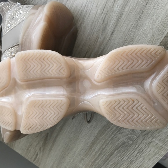 Steve Madden Running Shoes - Picture 2 of 4